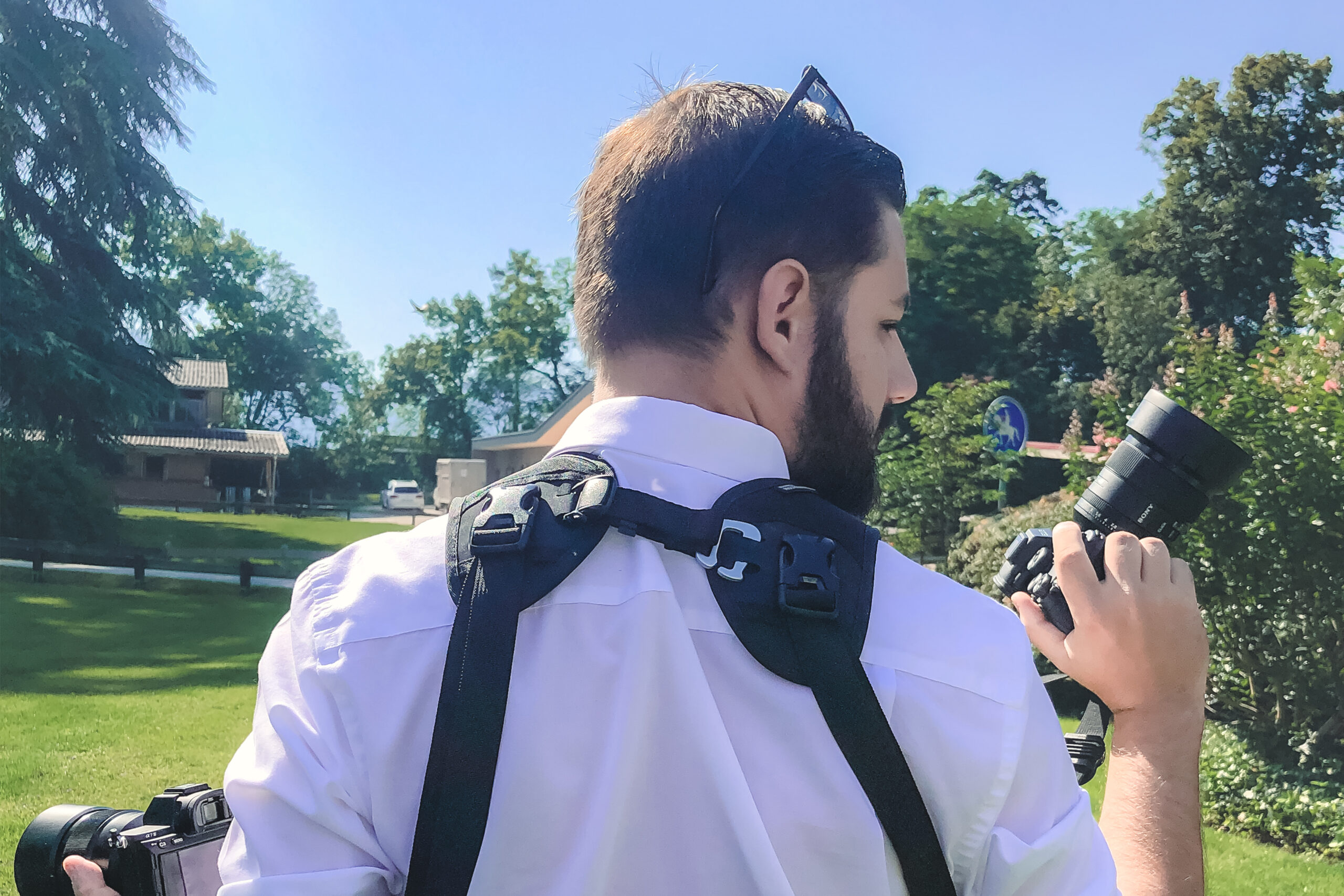 Nicola photographe Cam A Souvenir en shooting extérieur à Genève